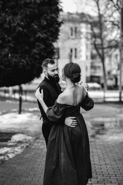 Fotógrafo de casamento Ilona Zubko (zubkofamily). Foto de 12 de fevereiro 2021