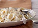 Alfredo Sauce (with fettuccine) was pinched from <a href="http://www.myrecipes.com/recipe/alfredo-sauce-with-fettuccine-10000000224875/print/" target="_blank">www.myrecipes.com.</a>