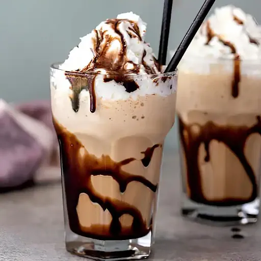 Cold Coffee With Vanilla Ice Cream