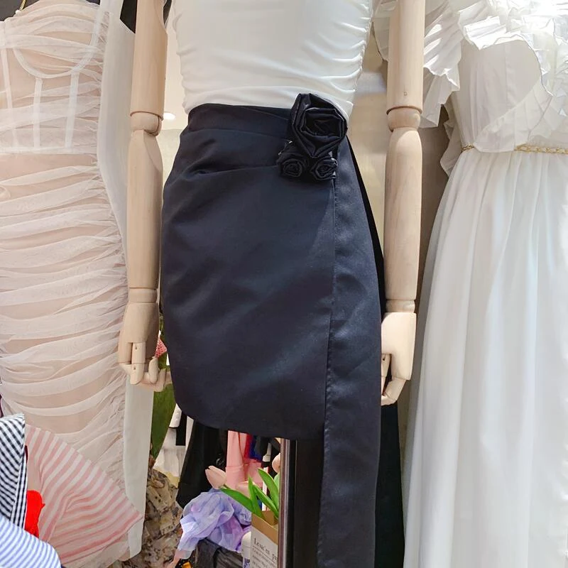 Title 9, Falda con flecos de flores y cadera con bolsa d...