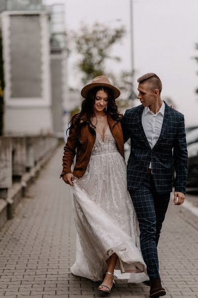 Wedding photographer Kamil Parzych (podswiatlo). Photo of 31 May 2022