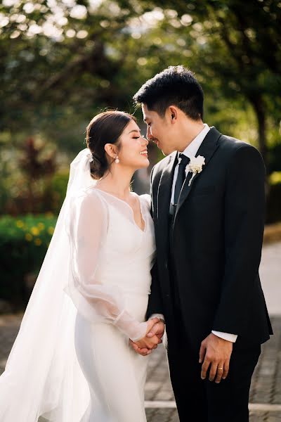 Jurufoto perkahwinan Kat Javier (katjavier). Foto pada 30 Ogos 2023