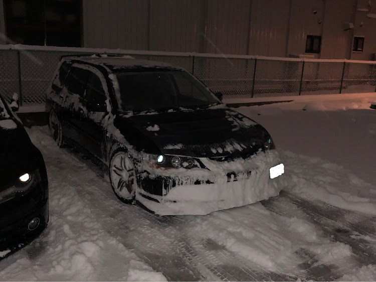 ランサーエボリューションワゴンの冬支度・スタッドレス準備・雪道は気をつけましょうに関するカスタム事例の投稿画像2枚目