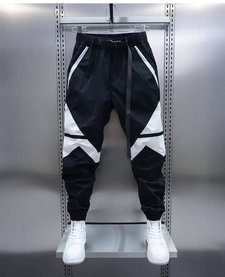 Pantalon Casual Homme Respirant Mode Fin Cheville. Confort et Légèreté pour un Style Moderne. Idéal pour le quotidien et les journées chaudes.