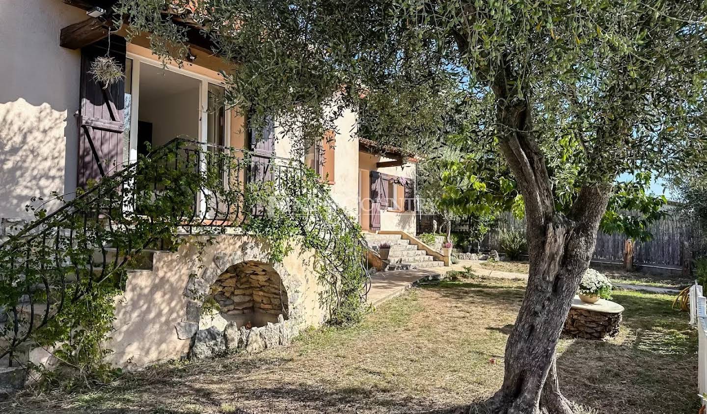 Maison avec piscine Peymeinade