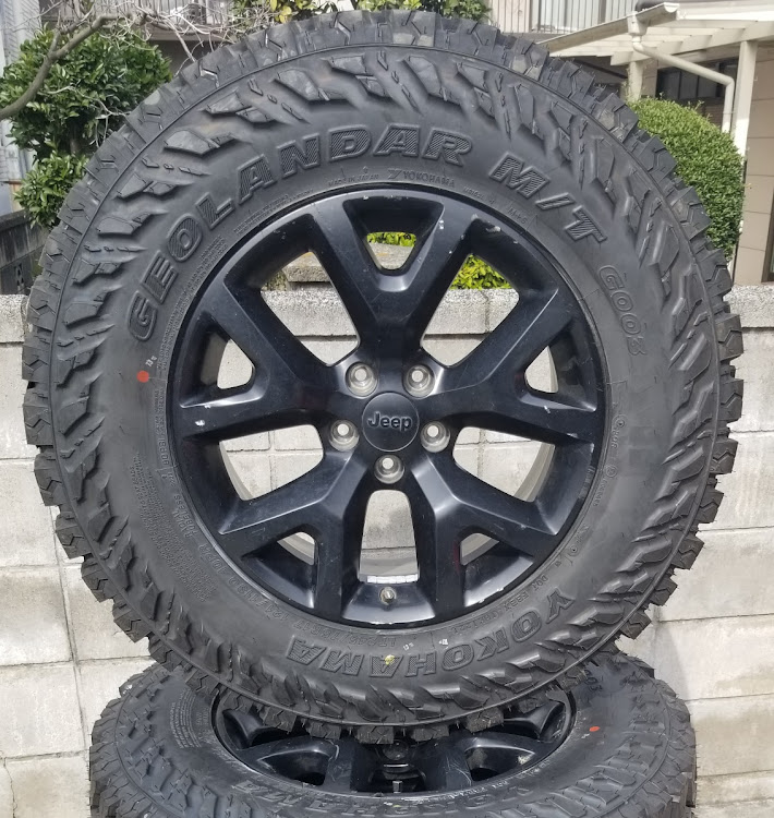 チェロキーのみんなのセンターキャップが見たい・BBS RG・純正ホイールに関するカスタム事例の投稿画像2枚目