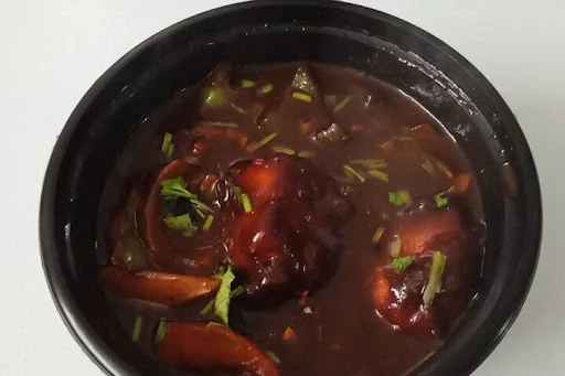 Chilli Chicken Gravy [Serves 1]