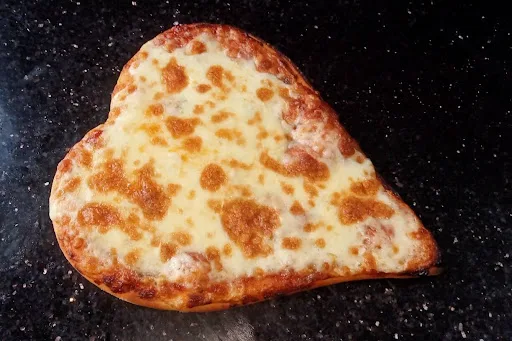 Cheesy Love Pizza [8 Inches]