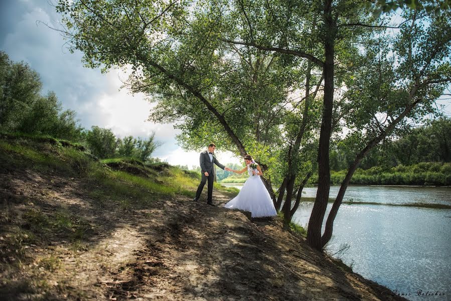 Fotógrafo de casamento Denis Belichev (whisebeat). Foto de 21 de outubro 2014