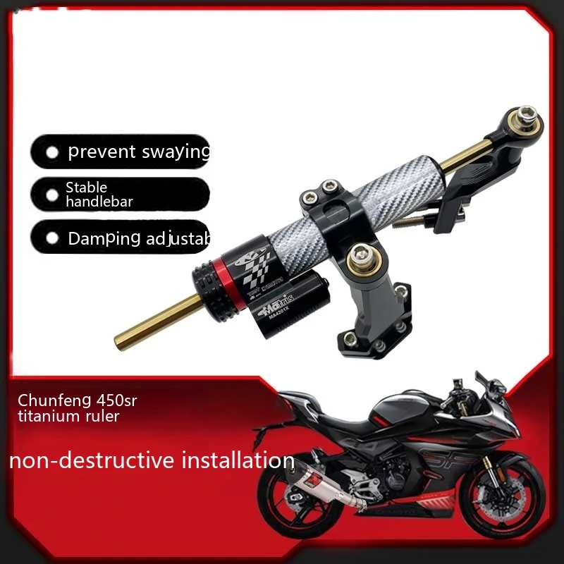 Directionele demper beugel voor motorfietsen. Verbeterde stabiliteit, minder trillingen en precieze besturing. Gemodificeerde onderdelen.