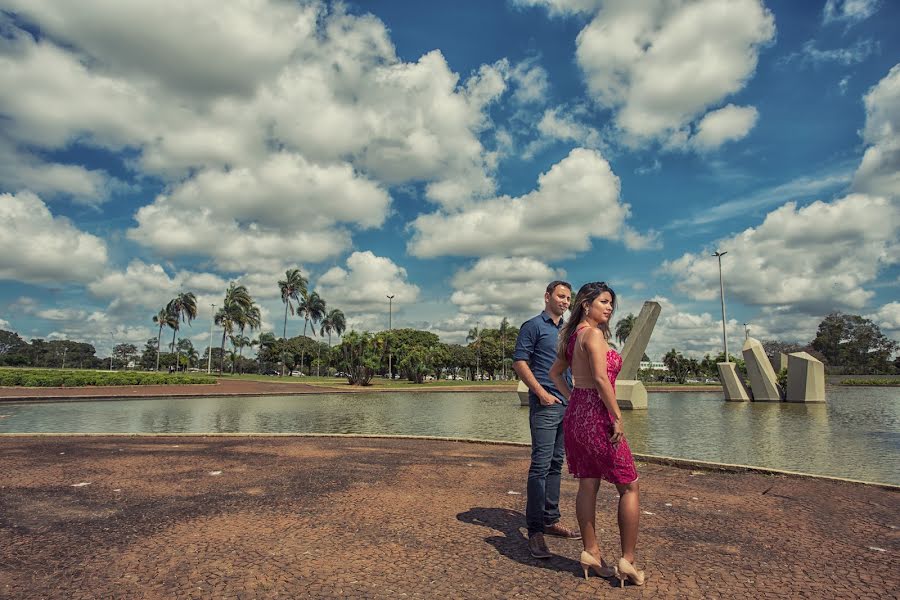 Wedding photographer Marcos Marcondes (marcondesfotogr). Photo of 16 April 2017