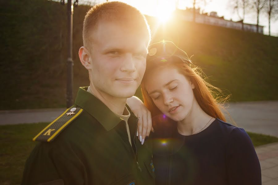 Esküvői fotós Pavel Kalenchuk (yarphoto). Készítés ideje: 2019 június 16.