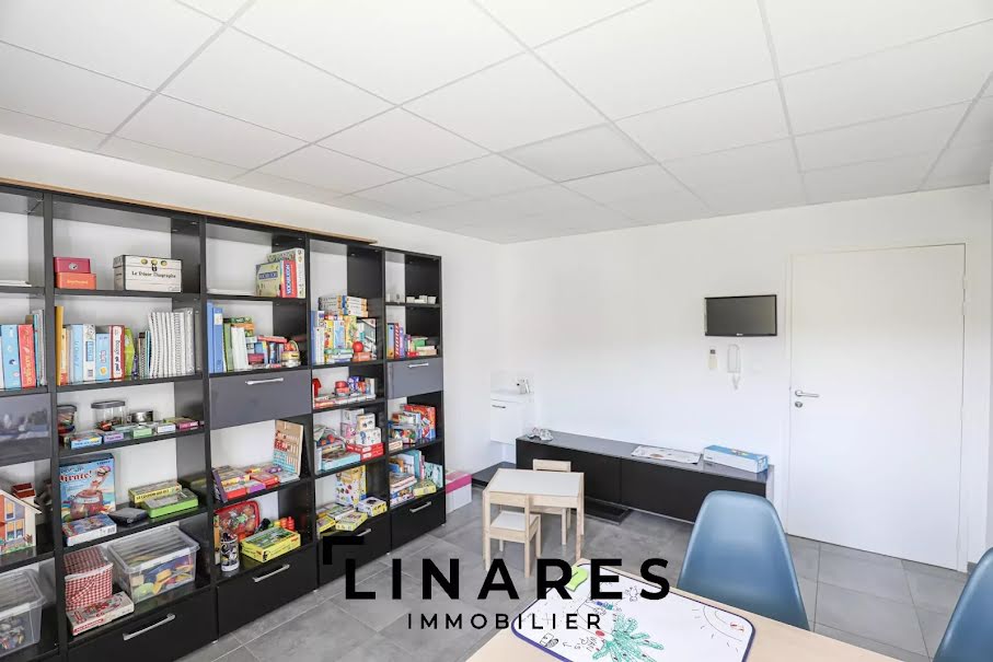 Location  locaux professionnels 1 pièce 15.7 m² à Marseille 10ème (13010), 570 €