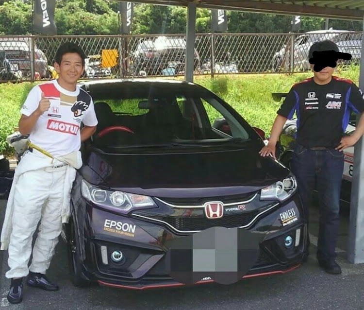 フィットのサーキットと愛車に関するカスタム事例の投稿画像3枚目