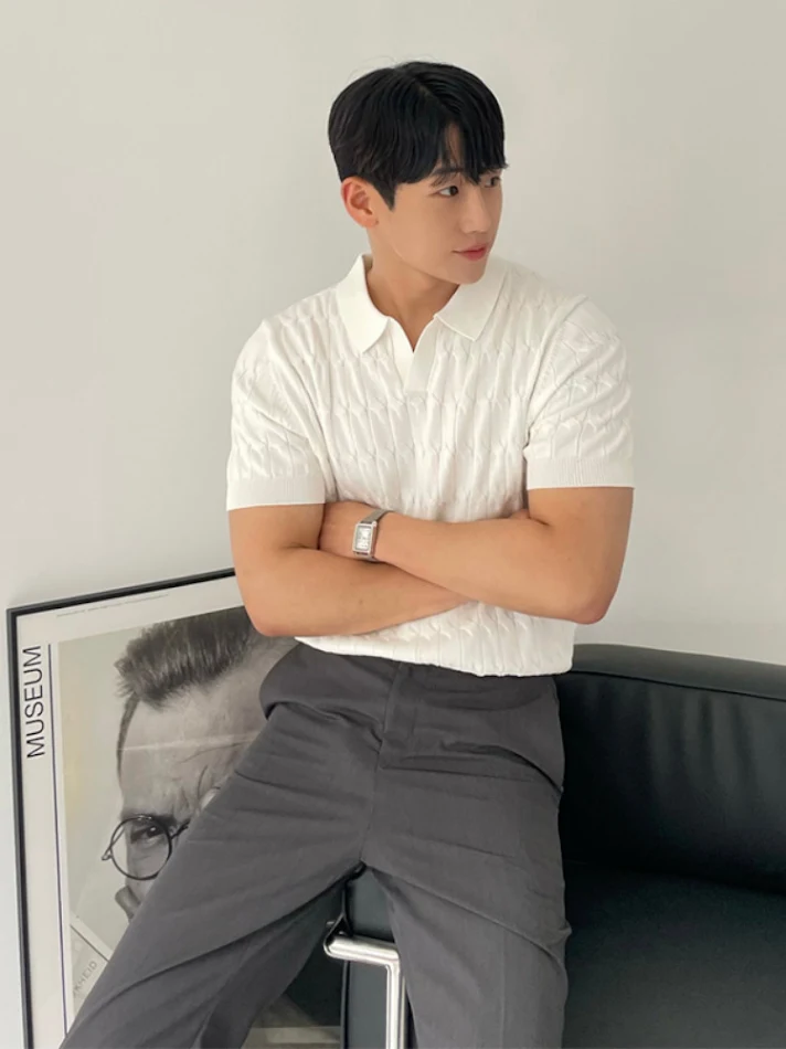 Polo de manga corta de verano Shan para hombre High Sense Transpirable y elegante Perfecto para el verano Comodidad y estilo superiores Diseño moderno y versátil