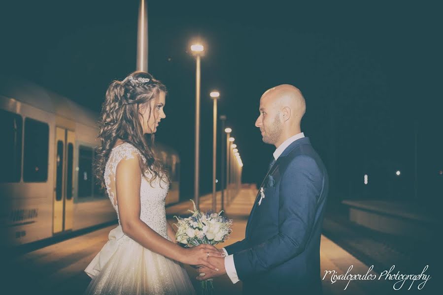 Fotógrafo de casamento Makis Mixalopoulos (mixalopoulos). Foto de 19 de junho 2019