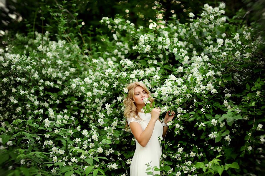 Fotógrafo de bodas Olga Andreeva (aola). Foto del 17 de junio 2015