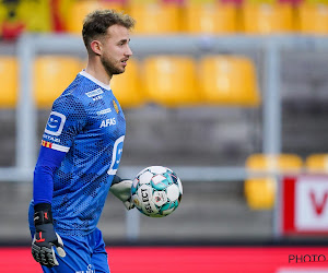 Tegenvaller voor KV Mechelen-doelman, die zich meteen laat opereren