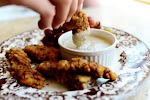 Steak Fingers & Gravy by pioneer woman was pinched from <a href="http://tastykitchen.com/recipes/main-courses/steak-fingers-gravy/?print=1/" target="_blank">tastykitchen.com.</a>