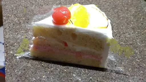 Fruit Pastry