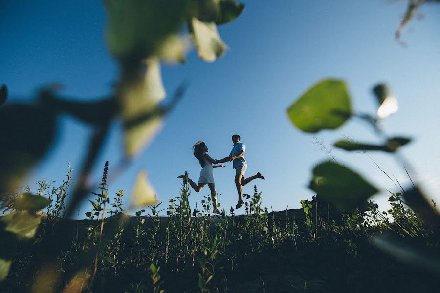 Fotógrafo de bodas Yuriy Emelyanov (kedr). Foto del 16 de julio 2015