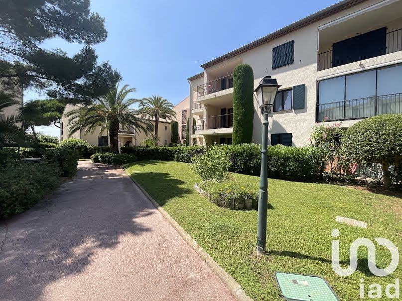 Vente appartement 2 pièces 47 m² à Six-Fours-les-Plages (83140), 290 000 €