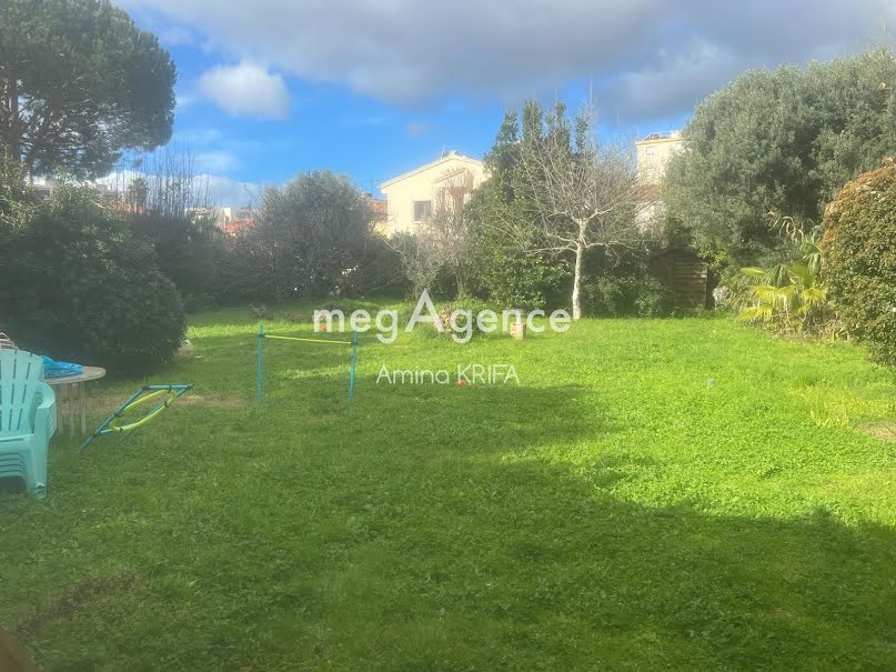 Vente terrain  440 m² à La Seyne-sur-Mer (83500), 199 000 €