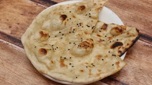 1 Tandoori Butter Naan [Serves 1]