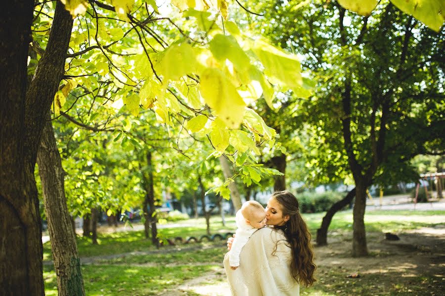 Fotograf ślubny Valentina Piksanova (valiashka). Zdjęcie z 12 kwietnia 2015