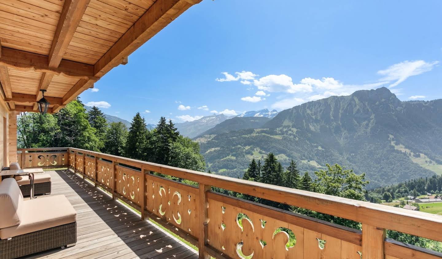 House with garden and terrace Leysin