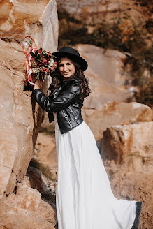 Wedding photographer Sasha Aksenova (aleksasha). Photo of 2 July 2022