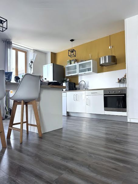 Vente appartement 5 pièces 117 m² à Oloron-Sainte-Marie (64400), 149 000 €