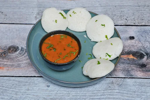 Idli With Sambhar