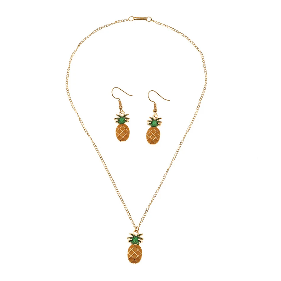 Ensemble collier et boucles d'oreilles étoile à cinq branches et ananas, mode simple. Exprimez votre amour et votre style au quotidien.