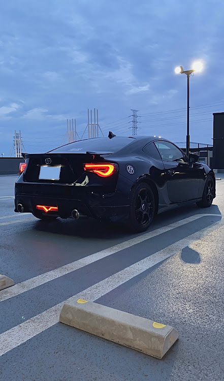 86の車が好きな人と繋がりたい・86 zn6・toyota86・自動車税に関するカスタム事例の投稿画像1枚目