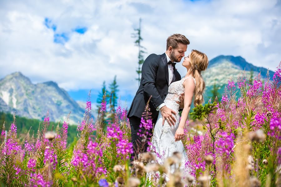 Fotografo di matrimoni Marek Sobiło (flashpointpl). Foto del 24 ottobre 2019