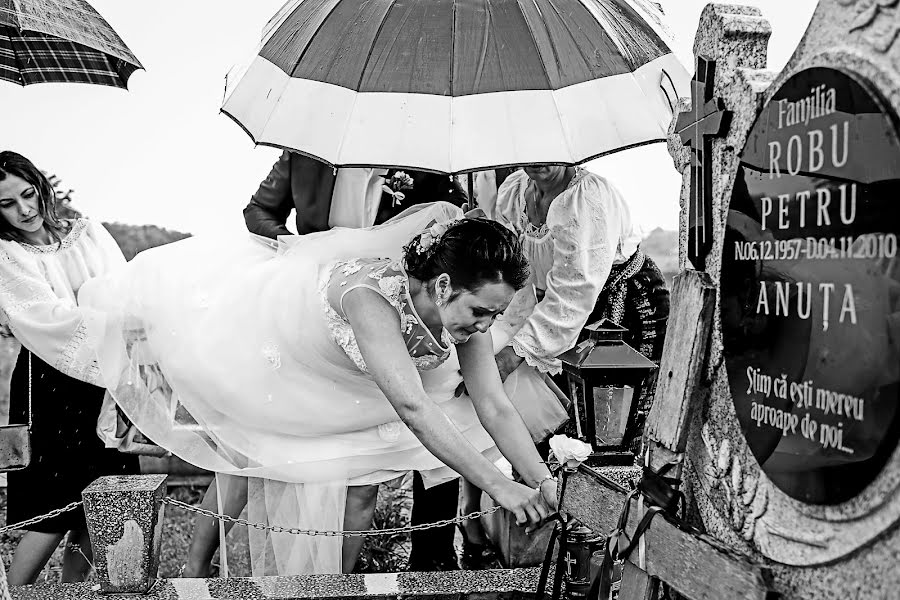 Fotografo di matrimoni Silviu Monor (monor). Foto del 29 maggio 2018