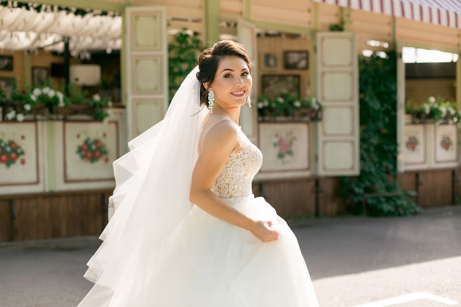 Fotógrafo de casamento Azat Safin (safin-studio). Foto de 22 de agosto 2017