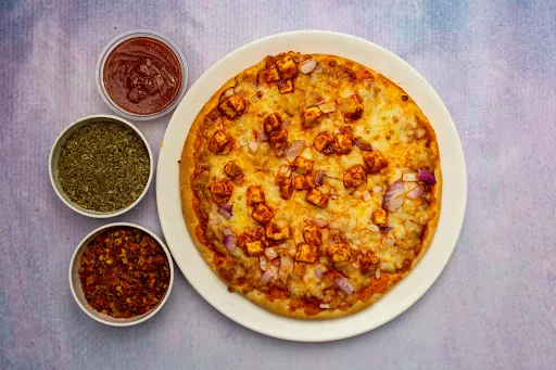 Chilli Paneer Pizza