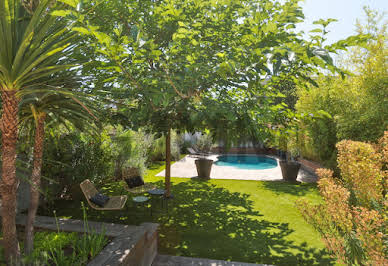 Maison avec piscine et terrasse 2