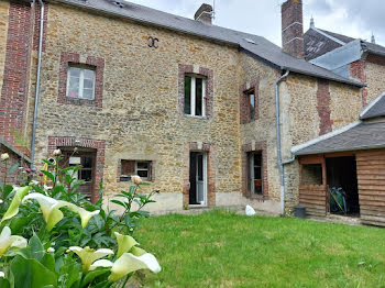 maison à Sainte-Scolasse-sur-Sarthe (61)