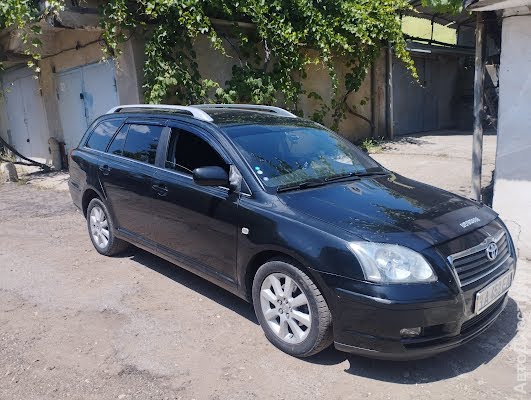 продам авто Toyota Avensis Avensis Wagon II фото 3