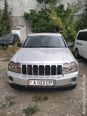 продам авто Jeep Grand Cherokee Grand Cherokee III (WK) фото 4