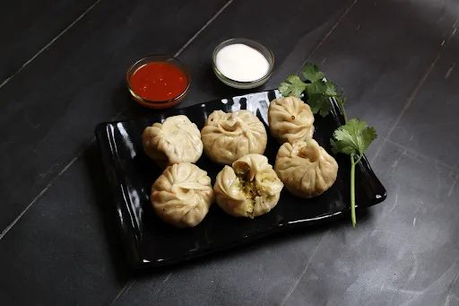 Veggie Steamed Momos