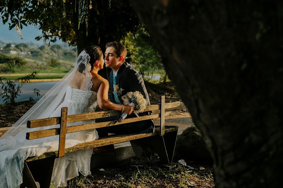 Vestuvių fotografas Juan David Marín (juandavidmarinph). Nuotrauka balandžio 29