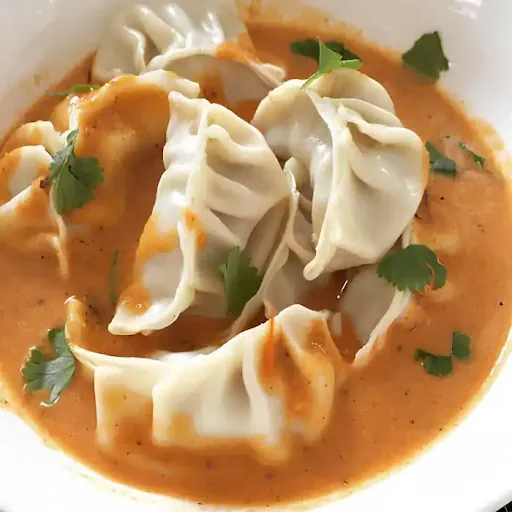 Chicken Red Thai Curry Curry Momos (6 Pcs)