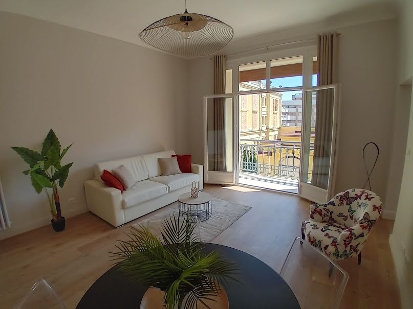 Vente appartement 2/3 pièces 69 m² à Vichy (03200), 259 000 €