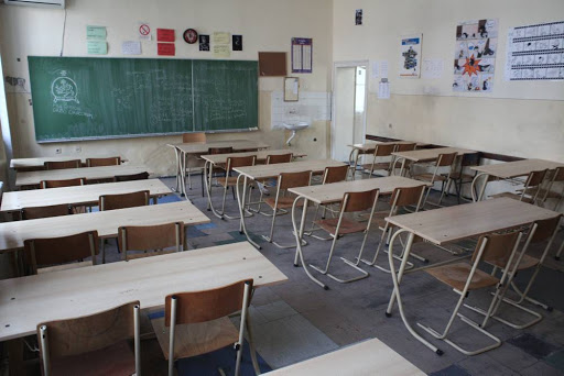 USPRS: U štrajku 400 škola, potpuna obustava nastave u 144