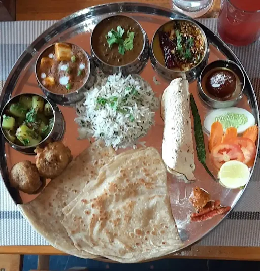 Veg Thali