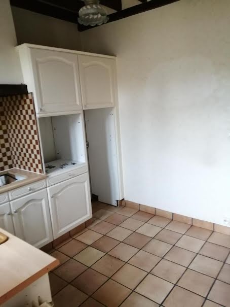 Location  maison 4 pièces 85 m² à Rouen (76000), 890 €